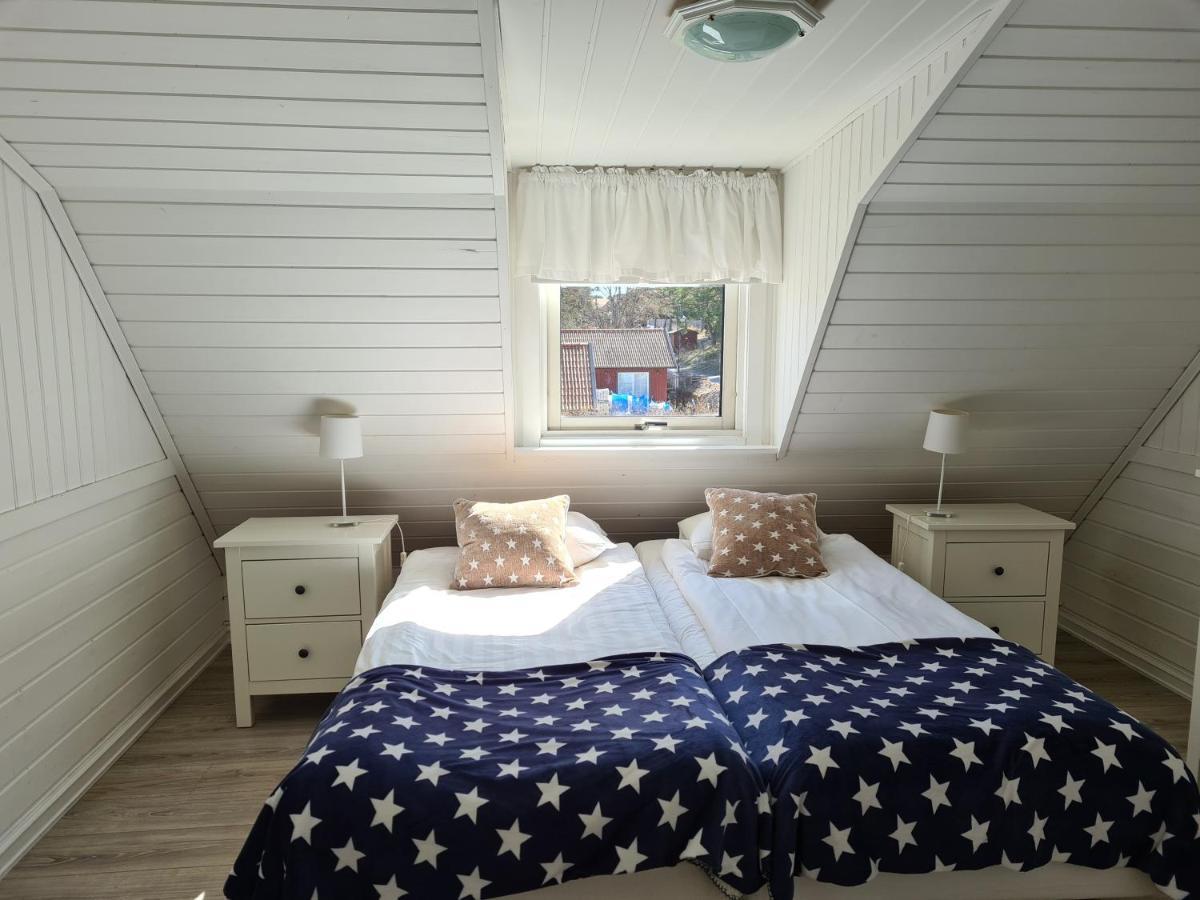 Missionshuset Bed & Breakfast Sandhamn Kültér fotó