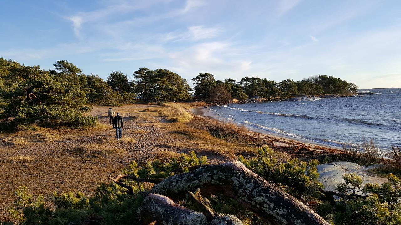 Missionshuset Bed & Breakfast Sandhamn Kültér fotó